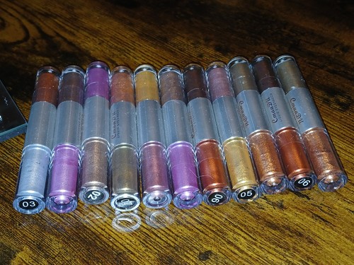 Metallic glitter cream - x,